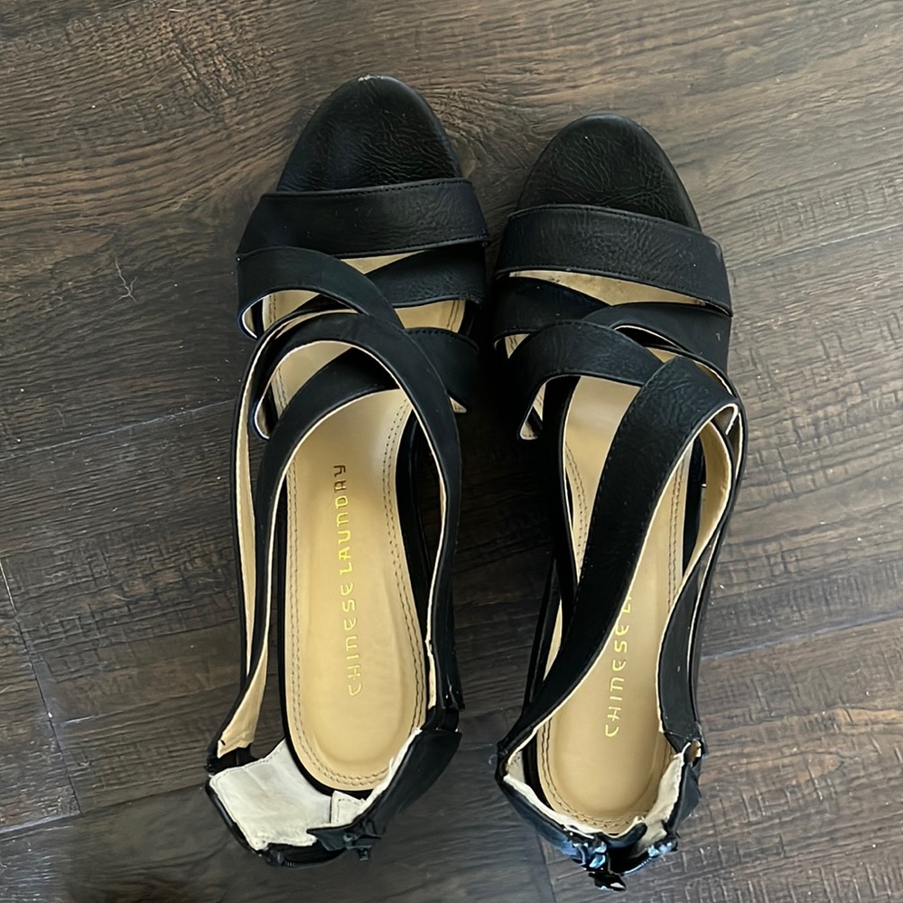 Chinese Laundry Wedges